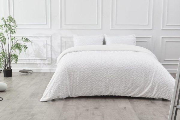Audie Duvet Cover With Pillowcase Signature Tufted Microfibre Bedding Set - Image 2