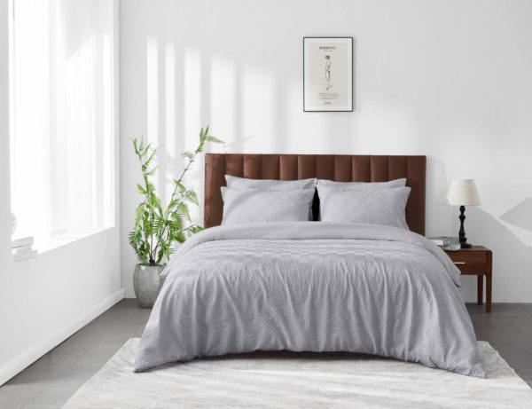 Canterbury Square Embossed Pattern Duvet Cover Signature Microfibre Bedding Set - Image 3