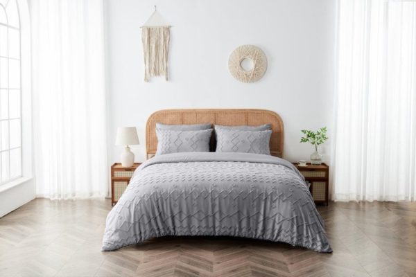 Clark Duvet Cover Signature Microfibre Tufted Bedding Set - Image 3