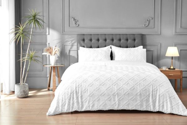 Edison Duvet Cover With Pillowcase Tufted Diamond Check Signature Microfibre Bedding Set - Image 4