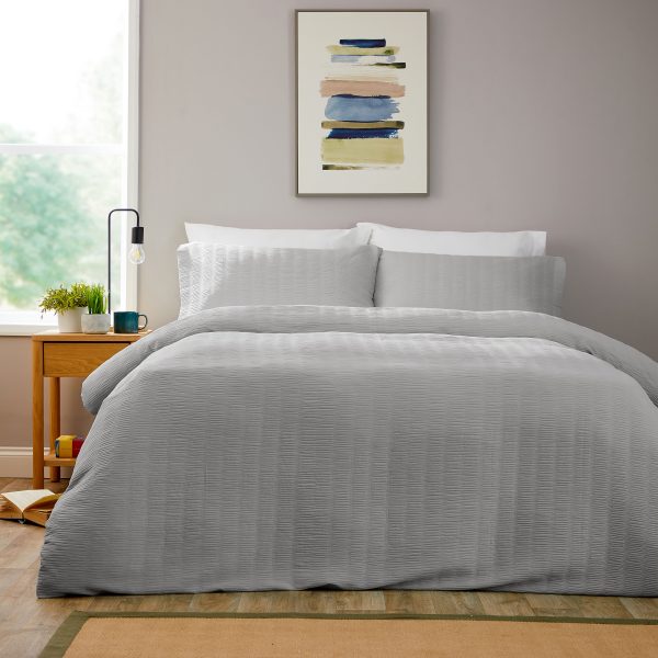 Belgravia Duvet Cover With Pillowcase Easy Care Microfibre Seersucker Bedding Set - Image 4