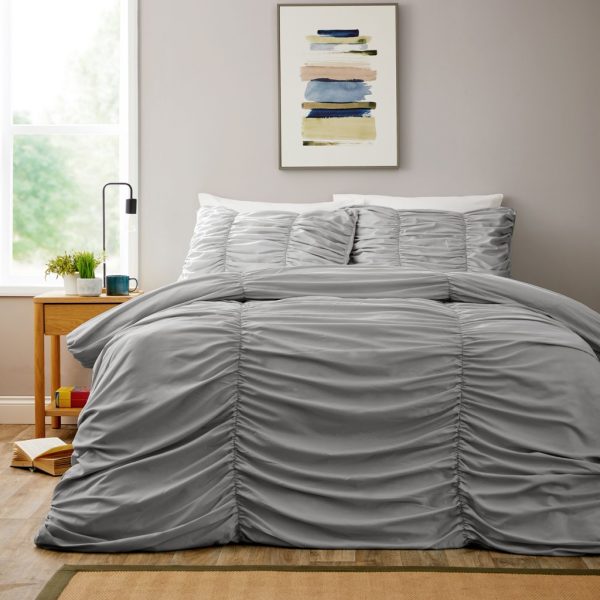 Ruched Duvet Cover With Pillowcase Ease Care Soft Ruffled Pleated Microfibre Bedding Set - Image 4