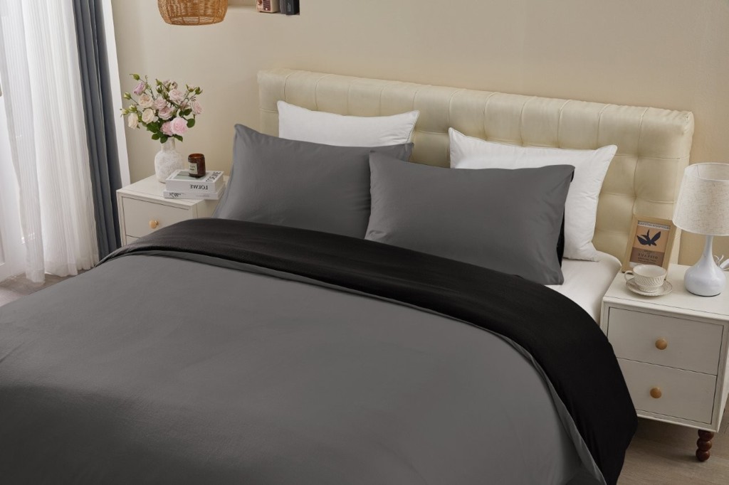 Soft Touch Duvet Quilt Cover with Pillowcase Reversible Bedding Set - Image 10