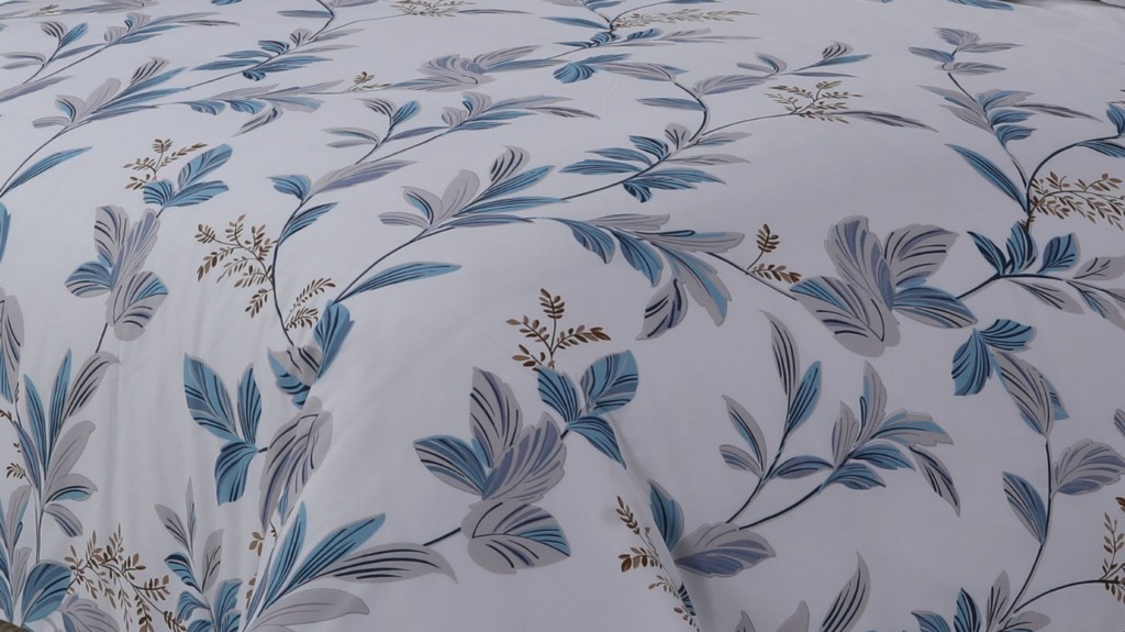 Complete Floral Duvet Cover Fitted Sheet Pillow Case Microfibre Bedding Set - Image 3