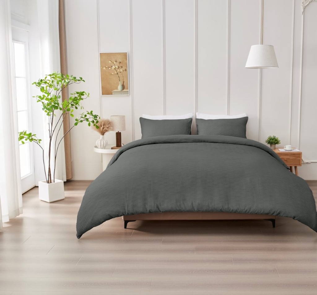 Premium Seersucker Durham Duvet Cover with Pillowcase – Easy Care Bedding Set - Image 2