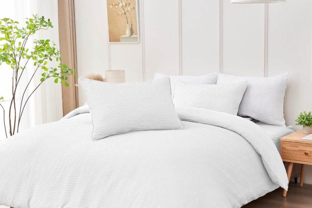 Premium Seersucker Durham Duvet Cover with Pillowcase – Easy Care Bedding Set - Image 13