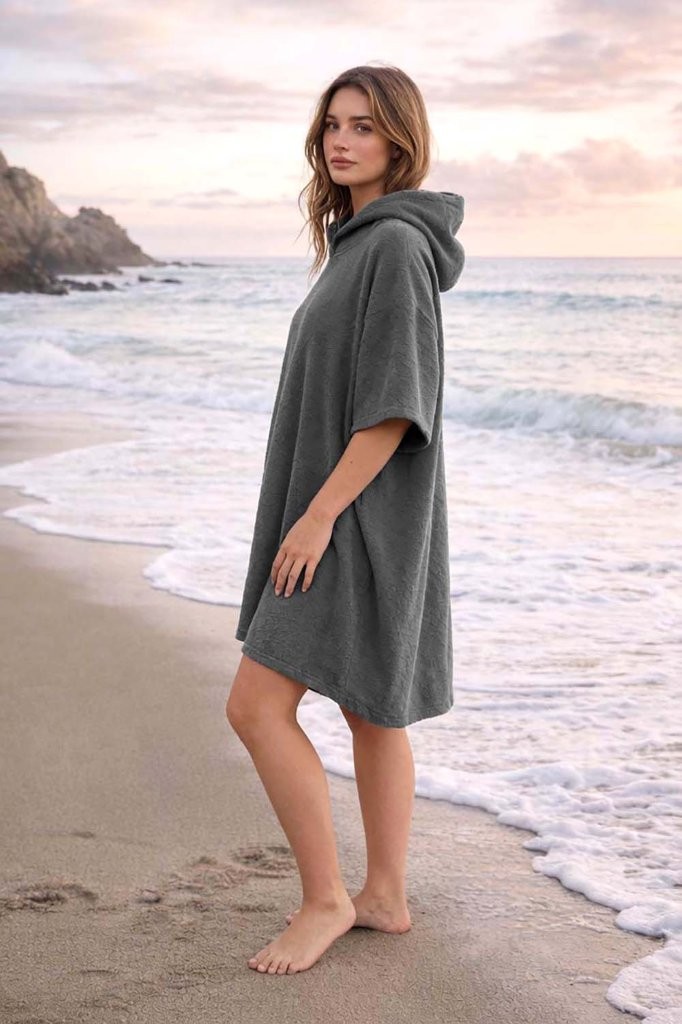 New Solid Colour Beach Poncho Towel – Sand Free Hooded Changing Robe - Image 18
